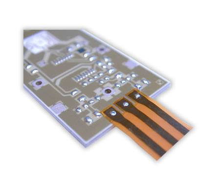 Lötung einer Flexfolie auf einer Aluminiumoxid-Leiterplatte